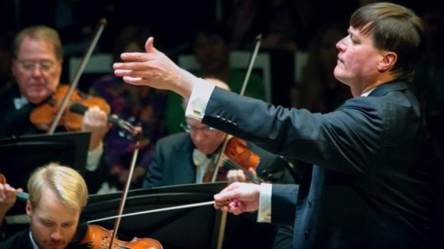 Диктатор Тилеман покорил венских филармоников и московских меломанов