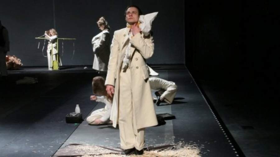 спектакль преступление и наказание в театре. преступление и наказание 2022 спектакль спб. спектакль преступление и наказание спб александринский. преступление и наказание александринский театр отзывы. чехова.