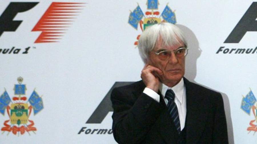 «Мы с Брежневым обсуждали, как сделать гоночную трассу по Красной площади»