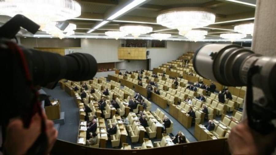 Оппозиция испугалась «пятисотрублевых партий» 