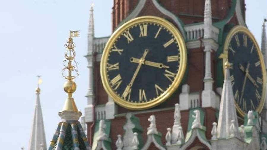 Кремль решит, сажать ли полпредов на деньги