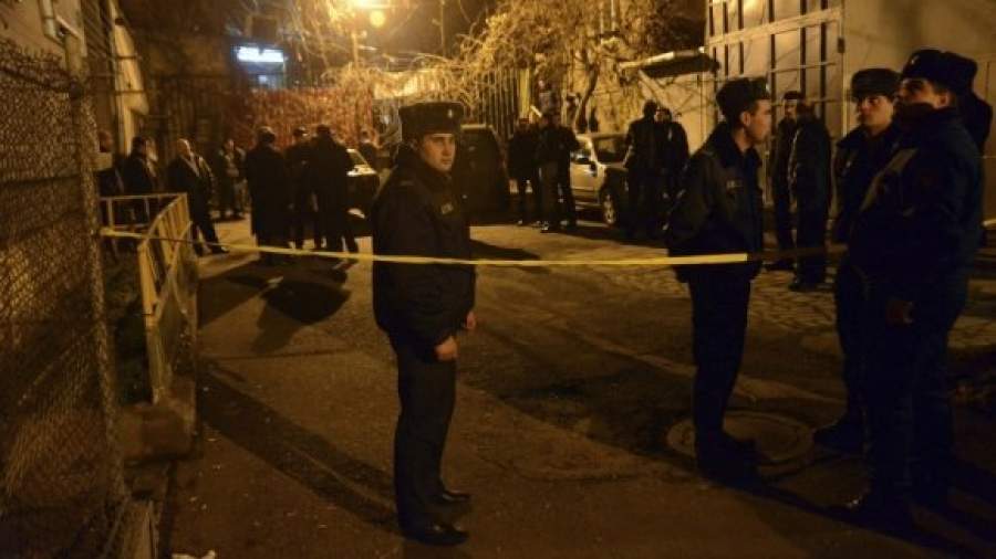 Кандидат в президенты Армении пережил покушение