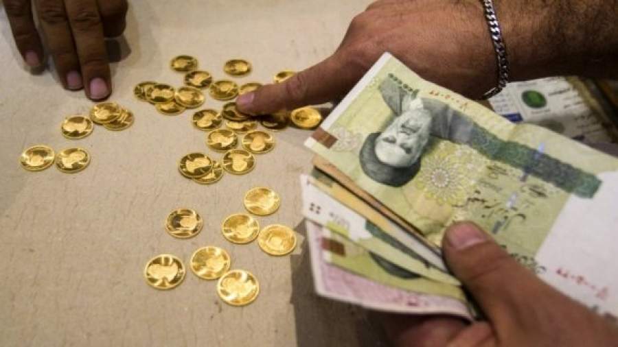 Крах иранской валюты угрожает режиму Ахмадинежада