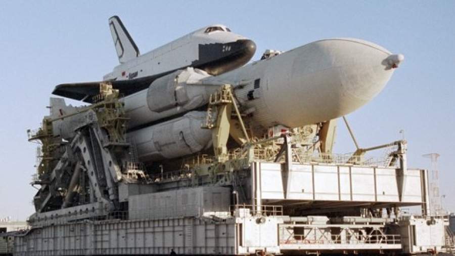 Роскосмос формирует холдинги