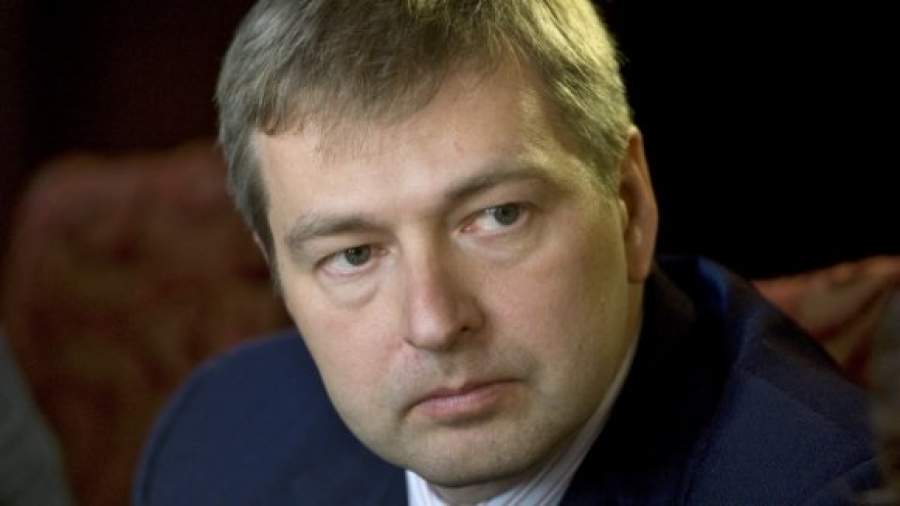 Российский владелец «Монако» Рыболовлев хочет купить у «Спартака» Ари