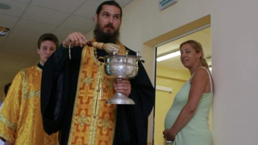 В РПЦ ожидают установления жесткой ответственности за «неправильные» аборты