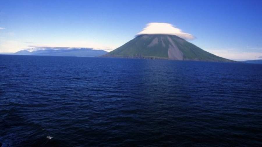 Японцы надеются, что Путин отдаст им Курилы