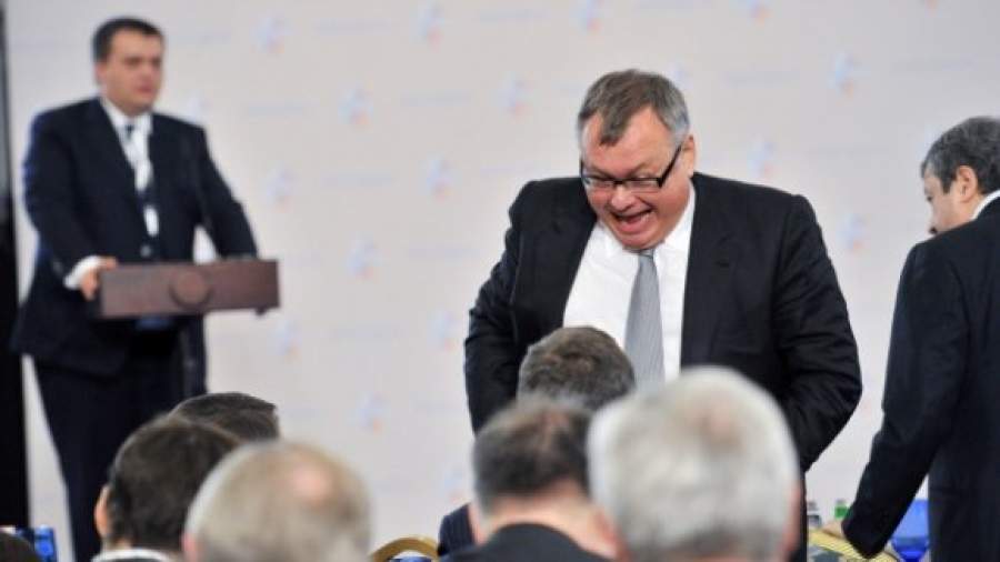  ВТБ раскрыл схему обратного выкупа акций у участников «народного IPO»