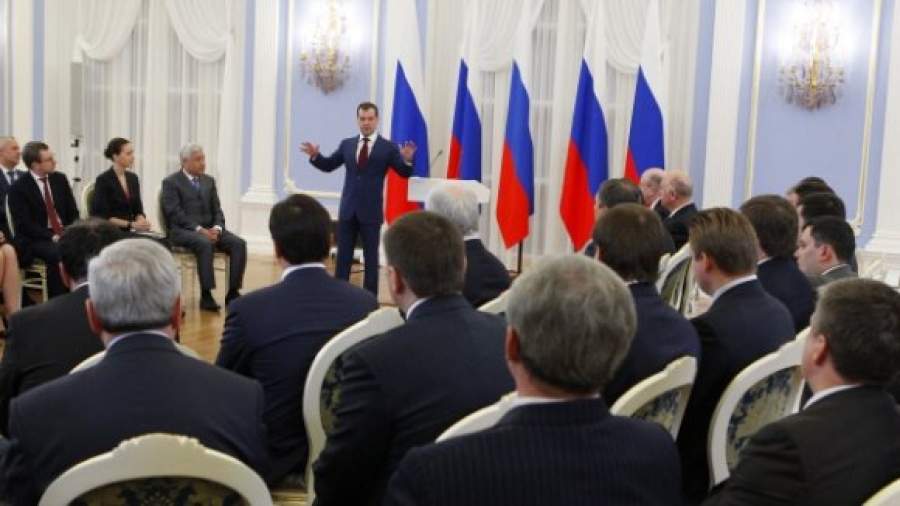 Медведев призвал «ЕдРо» к самоочищению 