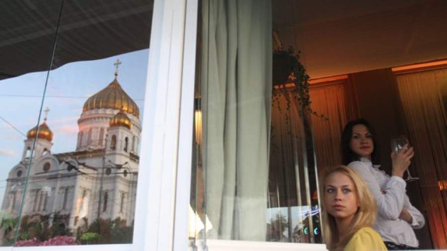 Единороссы запретят использовать в рекламе религиозные образы