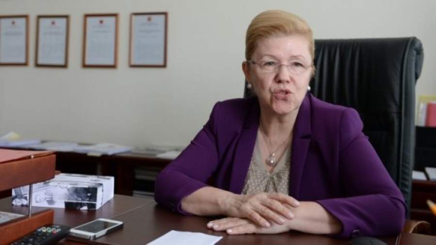 Мизулина потребовала проверить факты торговли российскими детьми в США