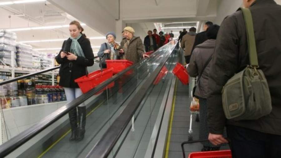 Торговля идет в города-стотысячники  