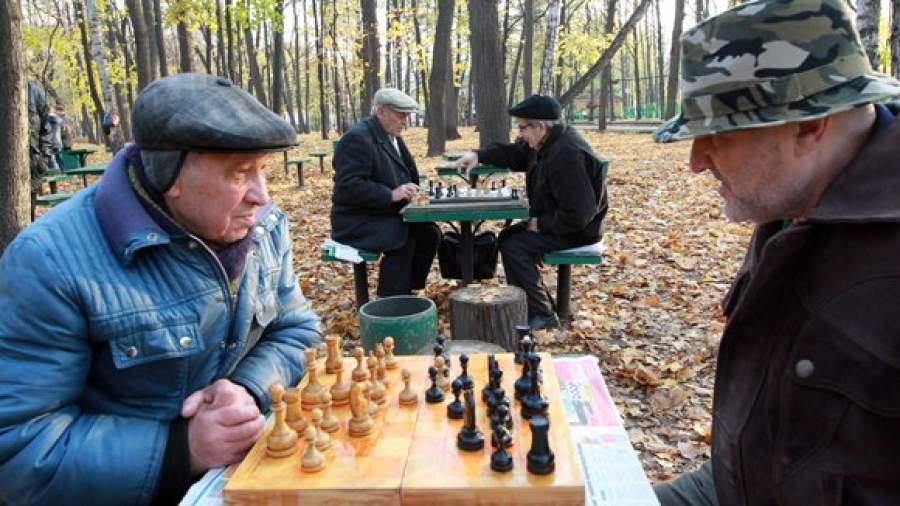 Страховщики включаются в борьбу за пенсионные деньги