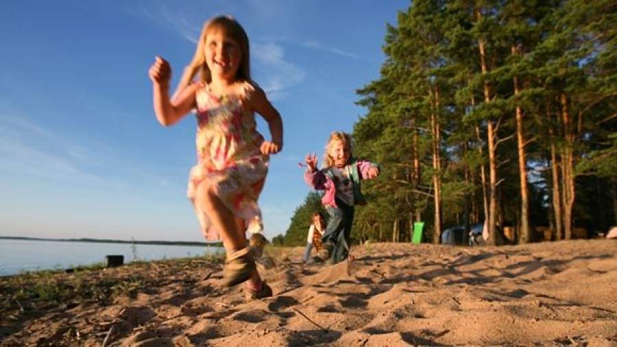 Почти у половины будущих школьников — проблемы со здоровьем и речью