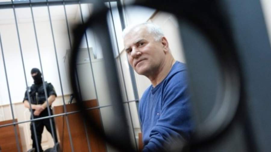 Гособвинитель потребовал для экс-мэра Махачкалы 13 лет тюрьмы
