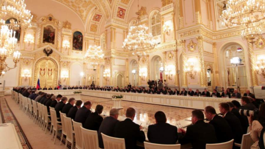 «Эсеры» готовы провести чистку Совета Федерации