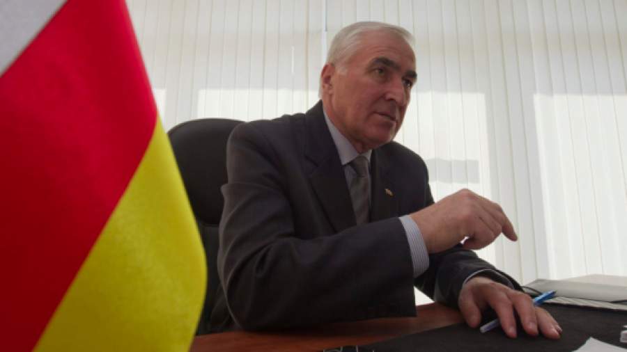 Леонид Тибилов: «Осетинский народ разделен»