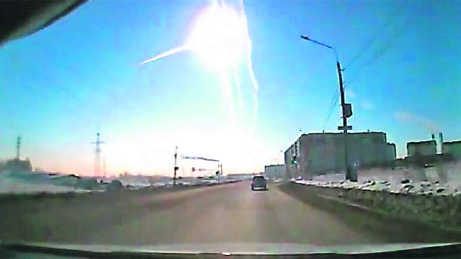 МЧС создаст систему оповещения о метеоритном дожде