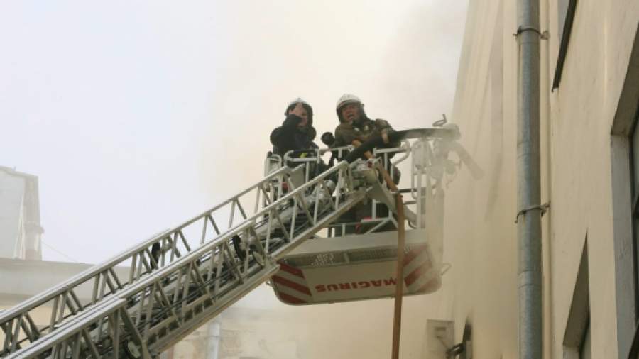 Добровольные пожарные пройдут сквозь реальный огонь 