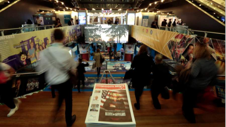 Телерынок MIPCOM в Канне представил шоу для людей и собак