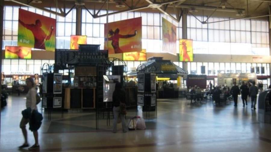 Вокзальные площади Москвы завяжут в узлы