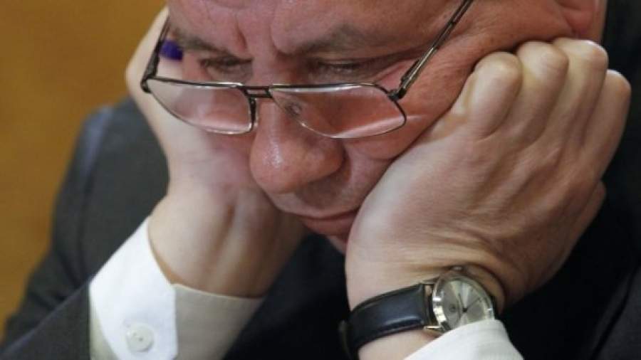 У главы Роскосмоса угнали трап самолета