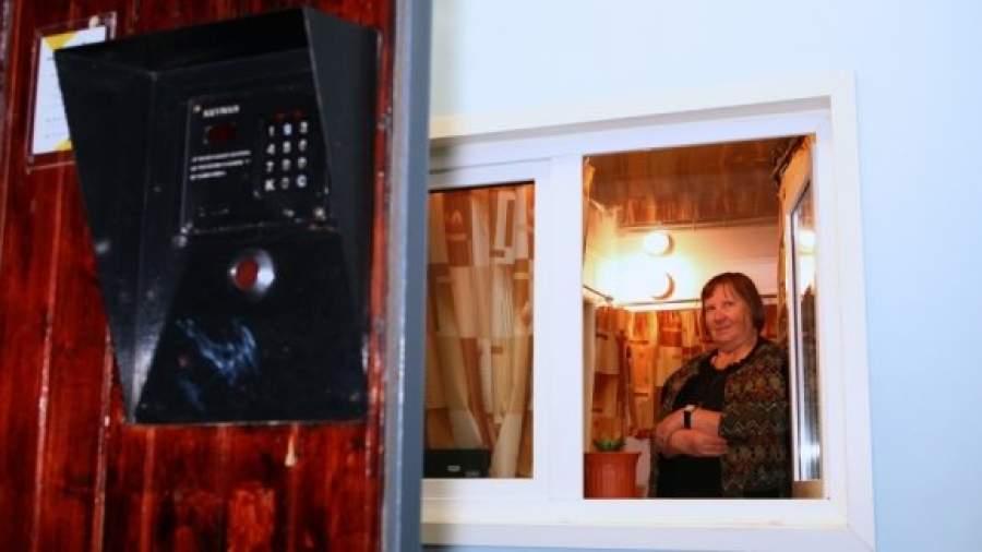 В московских домах увольняют консьержей