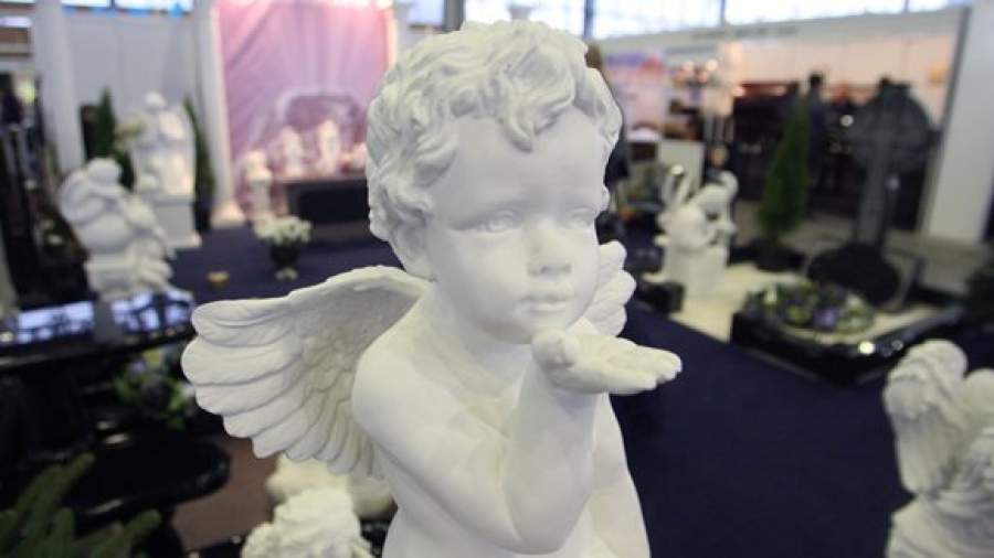 Московское правительство избавляется от похоронных активов