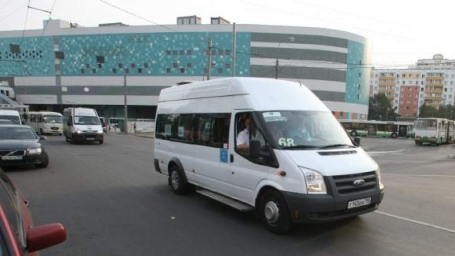 Коммерческие автобусы в Москве будут арестовывать