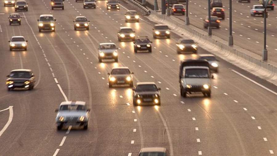 Чем дальше от МКАД — тем дешевле земля