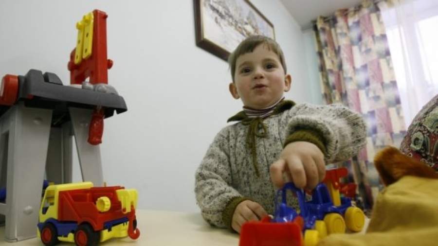 Детдома научат работать с «алиментщиками»