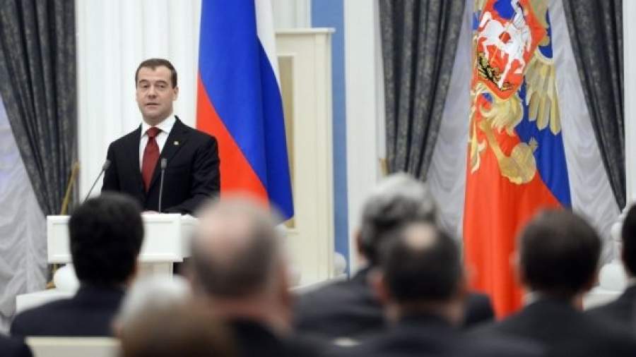 Дмитрий Медведев лишил оппозицию слова