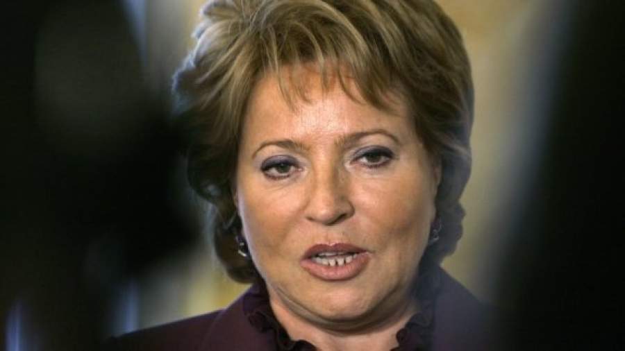 Матвиенко простилась с коллегами в Смольном