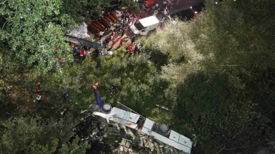 Жертвами автокатастрофы на юге Италии стали 39 паломников