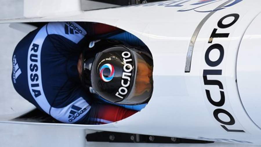 Саночники скатились до политических интриг