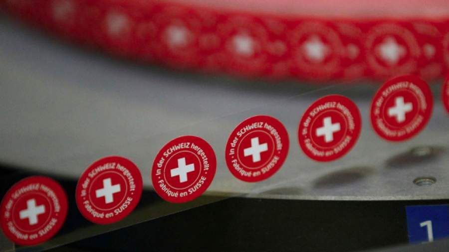 Россия проследит за швейцарским реэкспортом