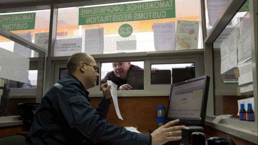 Импортеров санкционной рыбы лишат таможенных льгот