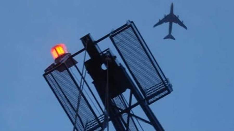 Минтранс предлагает сажать за отсутствие авиамаячков на зданиях