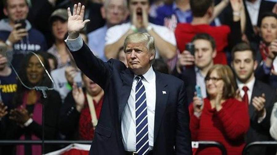 Трамп назвал смехотворными заявления о вмешательстве РФ в выборы