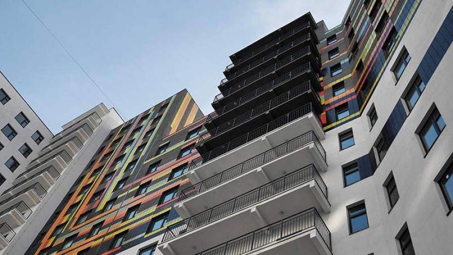 Мень заявил о расселении 8,13 млн кв. м аварийного жилья