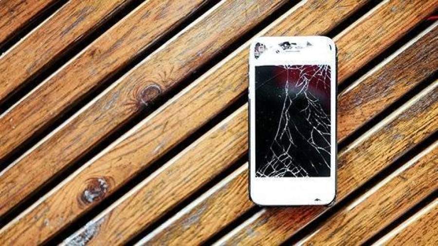 ФАС завела дело против Apple за монополию на ремонт iPhone