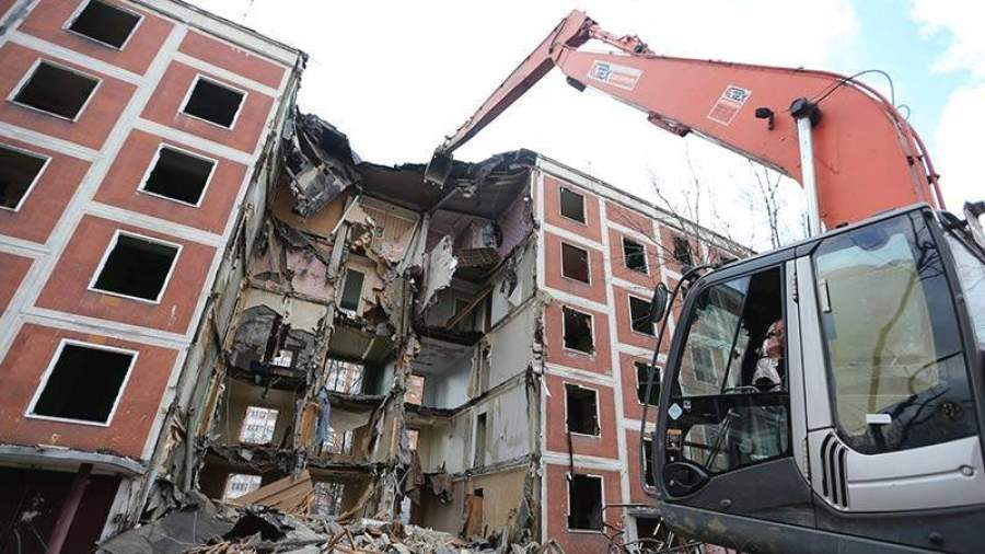 Жители 60 районов Москвы единогласно проголосовали за снос пятиэтажек