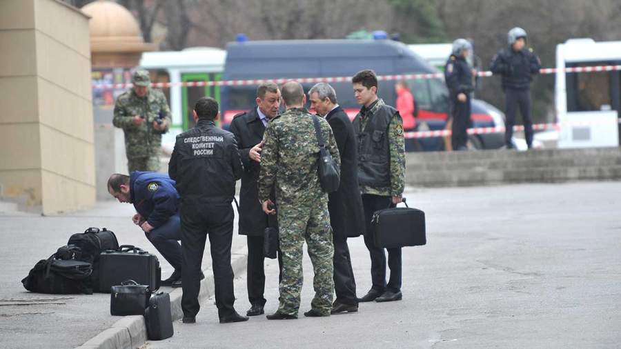 Ростовчанину оторвало пальцы после взрыва поднятого с дороги предмета