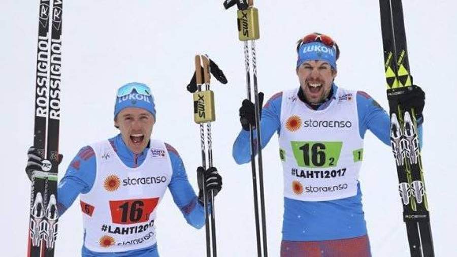 Драматичный финиш Сергея Устюгова в командном спринте. Видео