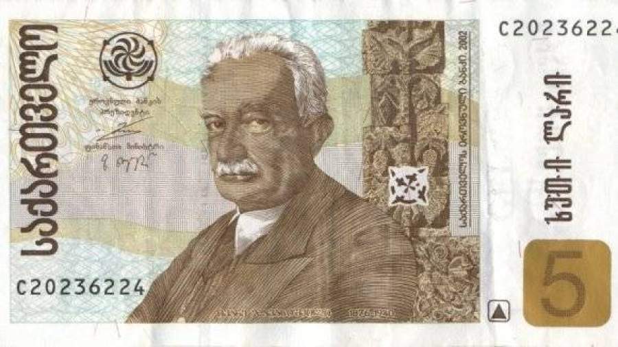 Министрам правящей в Грузии коалиции снизили зарплату