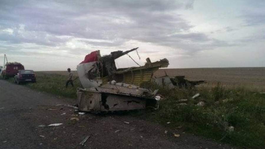 Обнародованы имена пассажиров самолета Boeing, рухнувшего на Украине