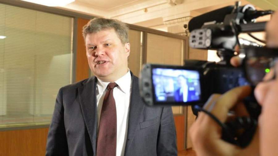 Митрохин требует возвращения дебатов в прямой эфир