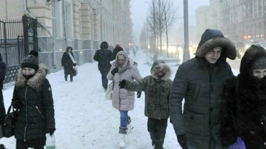 Метель, сильный ветер и резкое похолодание ожидается в Москве