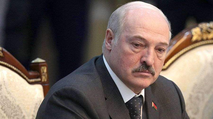Белорусский эксперт объяснил резкий ответ пресс-секретаря Лукашенко на критику Медведева Белорусский эксперт объяснил резкий ответ пресс-секретаря Лукашенко на критику Медведева