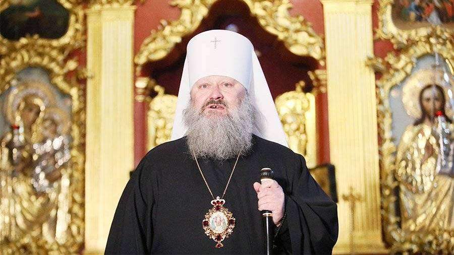 https://cdn.iz.ru/sites/default/files/styles/900x506/public/news-2018-12/2018-11-30T143914Z_1614108961_RC18DDB98E00_RTRMADP_3_UKRAINE-CHURCH.JPG.jpg?itok=tIueJR8M